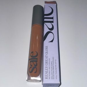Saie Really Great Gloss in shade Fresh.